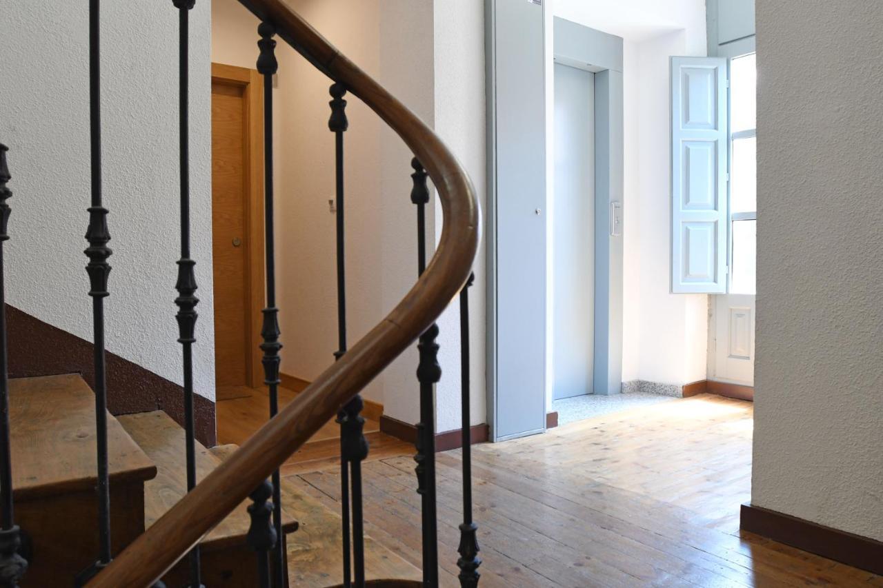 Housingleon - Apartamentos Fauno Astorga Esterno foto