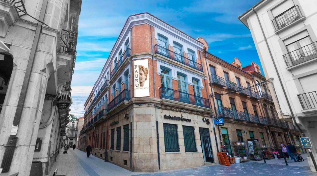 Housingleon - Apartamentos Fauno Astorga Esterno foto